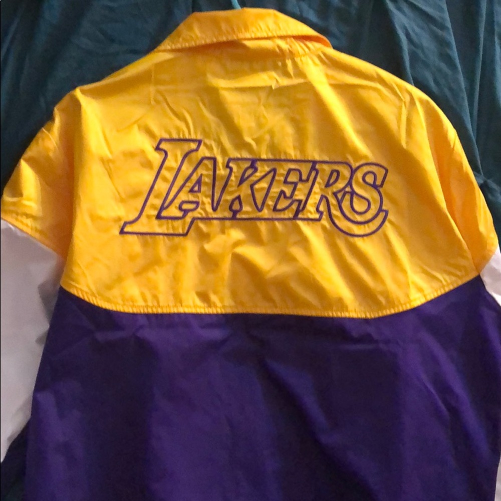 Brand new Nike La Lakers Windbreaker!